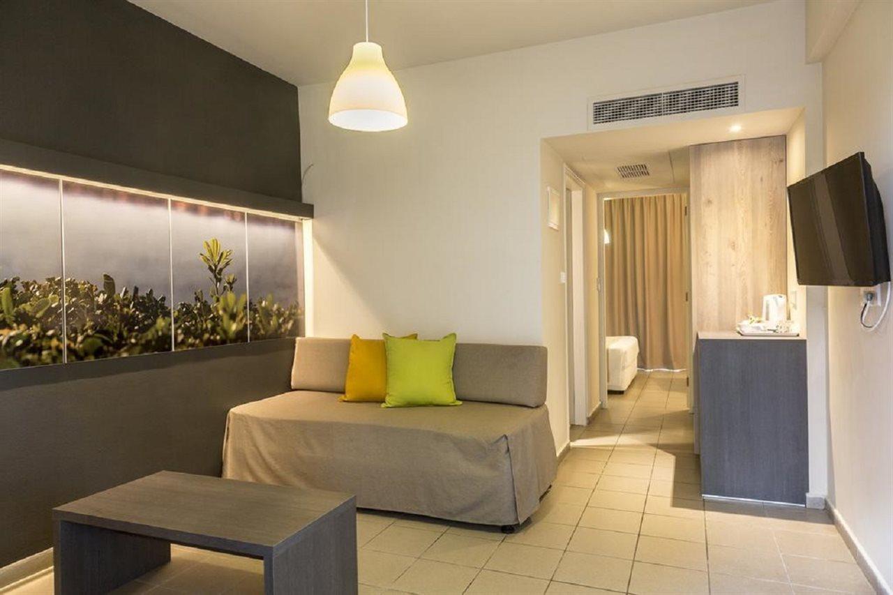 Mayfair Gardens Paphos Exteriér fotografie