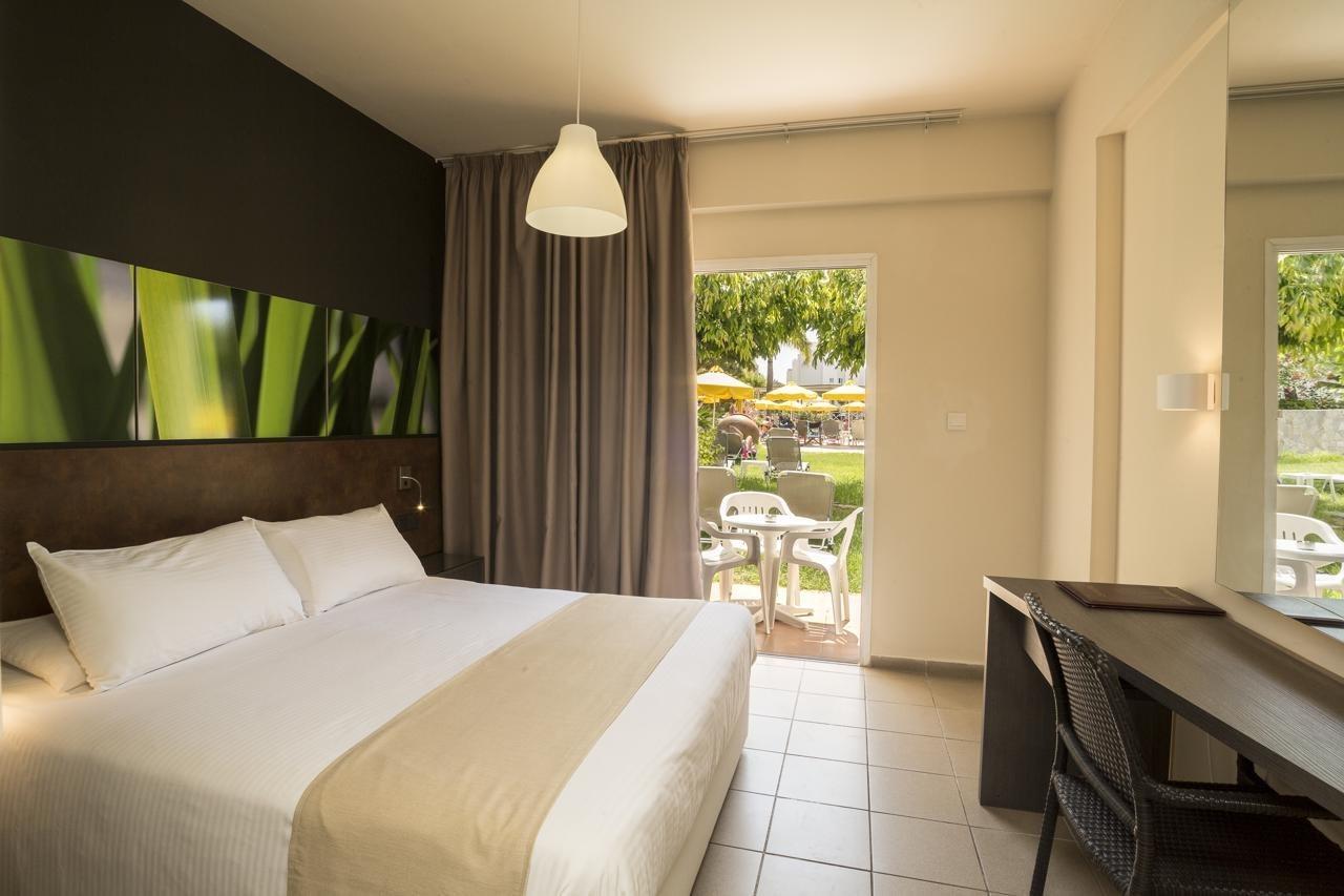 Mayfair Gardens Paphos Exteriér fotografie
