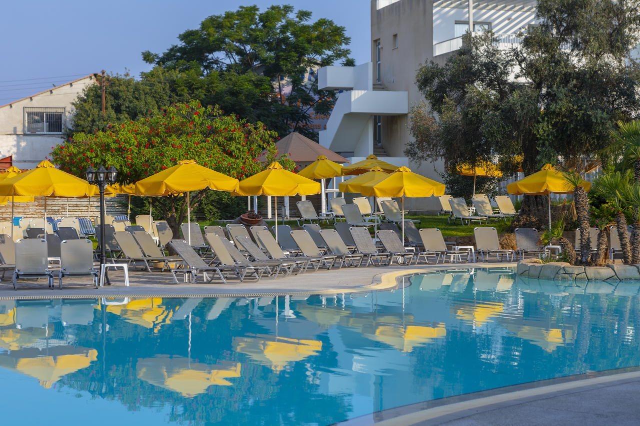 Mayfair Gardens Paphos Exteriér fotografie